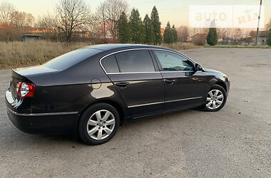 Седан Volkswagen Passat 2009 в Дрогобыче