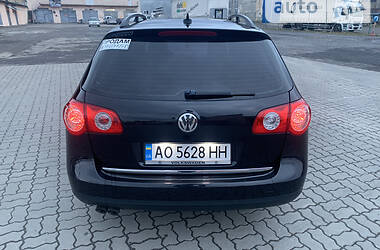 Універсал Volkswagen Passat 2009 в Мукачевому