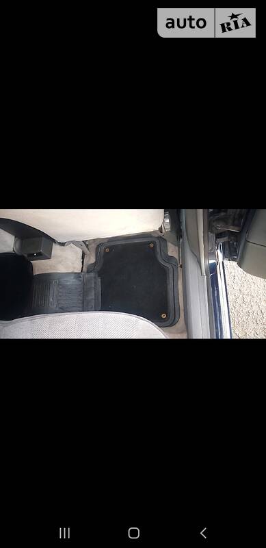 Седан Volkswagen Passat 1989 в Кельменцях