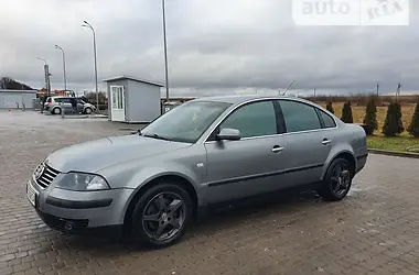 Volkswagen Passat 2003