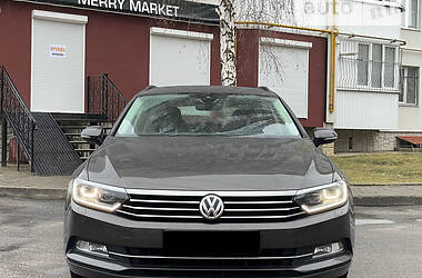 Универсал Volkswagen Passat 2015 в Тернополе