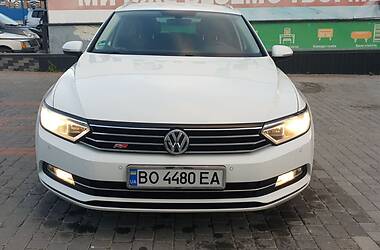 Универсал Volkswagen Passat 2015 в Тернополе