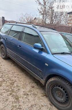 Универсал Volkswagen Passat 1997 в Харькове