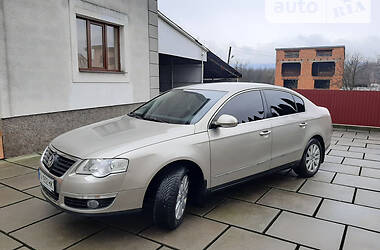 Седан Volkswagen Passat 2007 в Тячеве