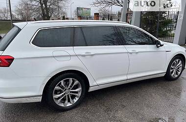 Универсал Volkswagen Passat 2015 в Кропивницком