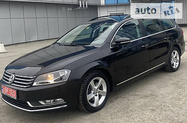 Универсал Volkswagen Passat 2014 в Черновцах