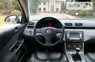 Седан Volkswagen Passat 2007 в Сарнах