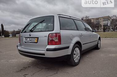 Универсал Volkswagen Passat 2001 в Ровно