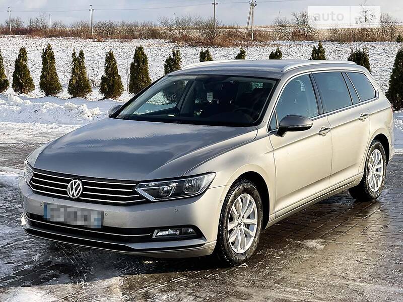 Универсал Volkswagen Passat 2015 в Львове