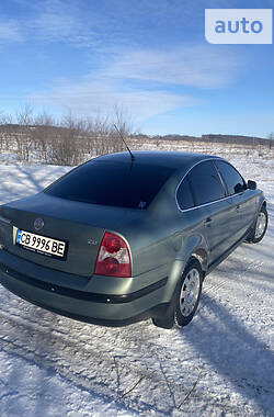 Седан Volkswagen Passat 2002 в Прилуках