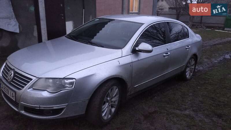 Седан Volkswagen Passat 2006 в Смеле