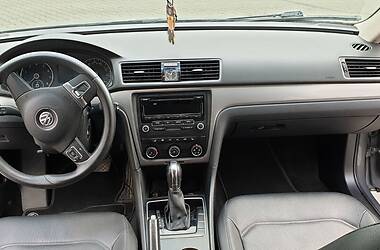 Седан Volkswagen Passat 2013 в Одессе