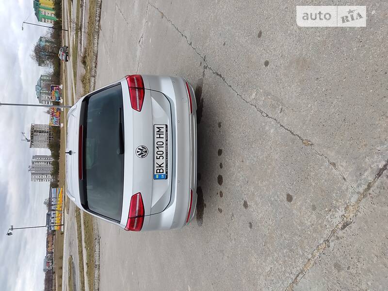 Універсал Volkswagen Passat 2017 в Вараші фото 64 Універсал Volkswagen Passat 2017 в Вараші