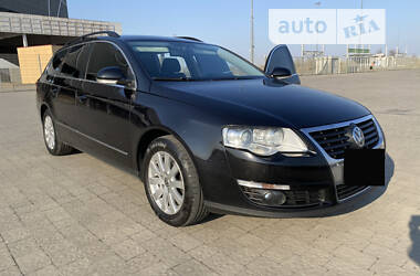 Универсал Volkswagen Passat 2010 в Львове