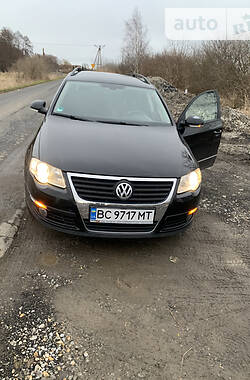 Універсал Volkswagen Passat 2007 в Золочеві