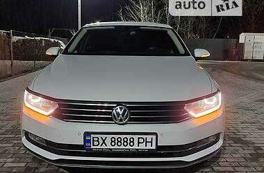 Седан Volkswagen Passat 2016 в Хмельницком