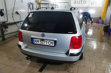 Універсал Volkswagen Passat 2001 в Житомирі