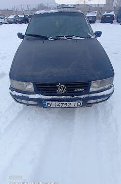 Седан Volkswagen Passat 1994 в Одесі