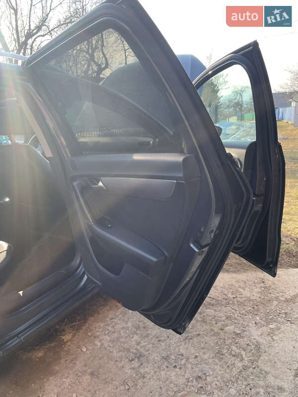 Универсал Volkswagen Passat 2013 в Богородчанах