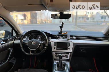 Універсал Volkswagen Passat 2016 в Полонному