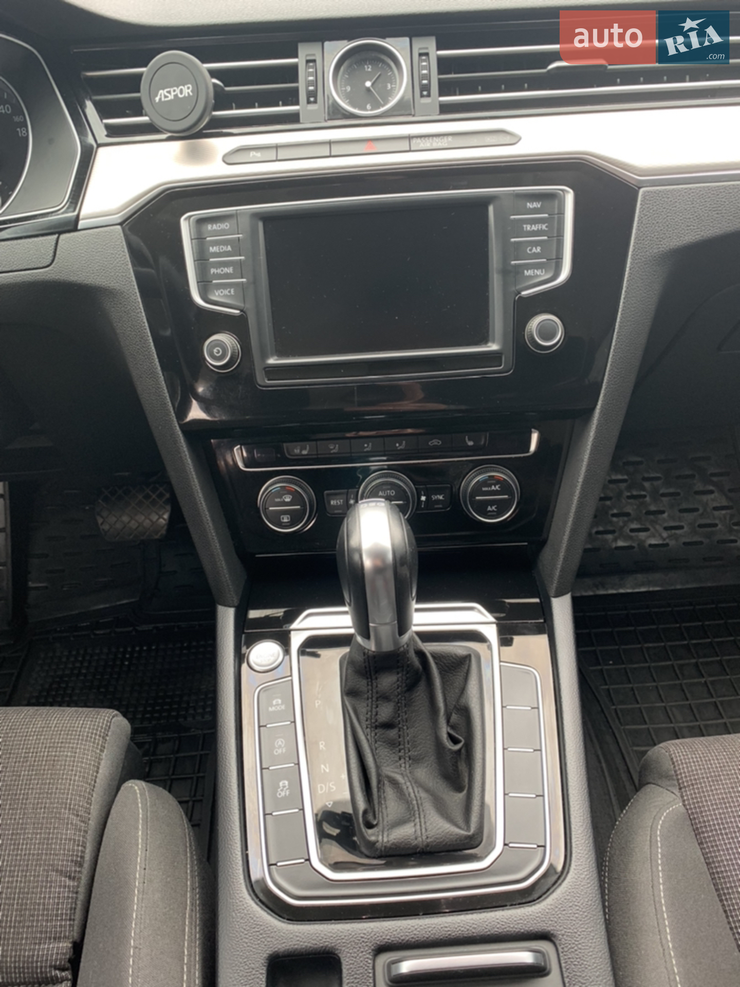 2015 Volkswagen Passat - мініатюра 11