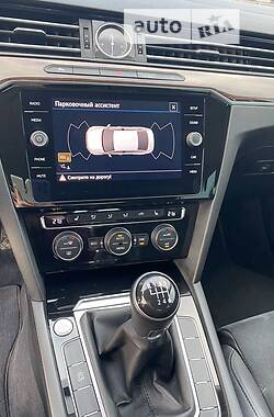 Седан Volkswagen Passat 2017 в Полтаве
