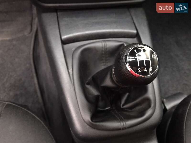 Универсал Volkswagen Passat 2002 в Косове