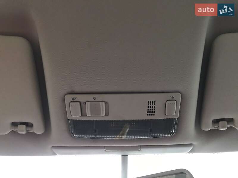 Универсал Volkswagen Passat 2002 в Косове