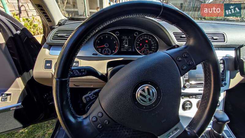 Универсал Volkswagen Passat 2009 в Ахтырке