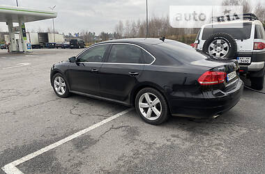 Седан Volkswagen Passat 2013 в Виннице