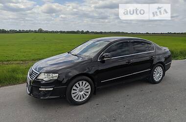 Седан Volkswagen Passat 2006 в Павлограді