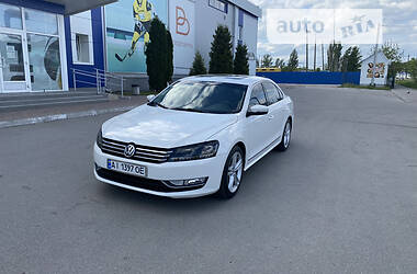 Седан Volkswagen Passat 2014 в 