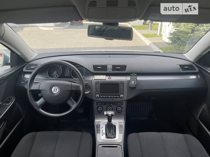 Универсал Volkswagen Passat 2009 в Львове