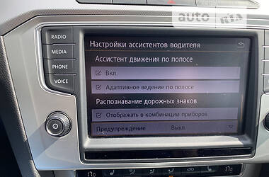 Универсал Volkswagen Passat 2016 в Киеве