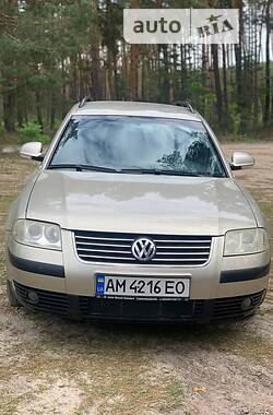 Универсал Volkswagen Passat 2004 в Радомышле