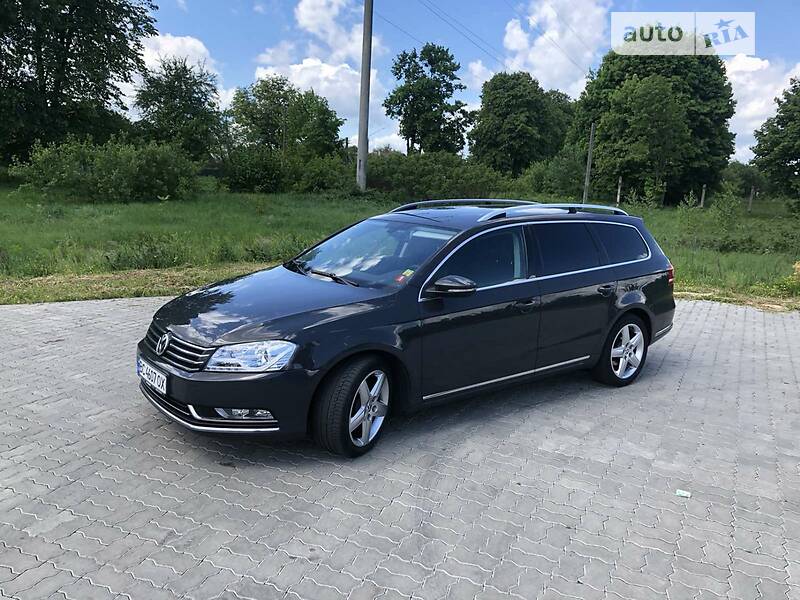 Универсал Volkswagen Passat 2012 в Стрые
