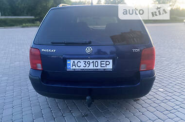 Универсал Volkswagen Passat 2000 в Ратным