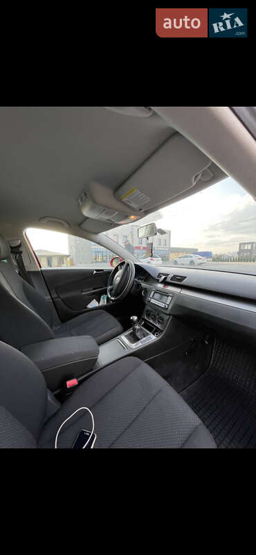 Универсал Volkswagen Passat 2009 в Львове