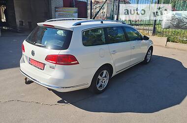 Универсал Volkswagen Passat 2013 в Львове