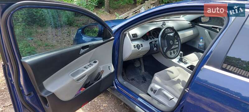 Універсал Volkswagen Passat 2008 в Києві