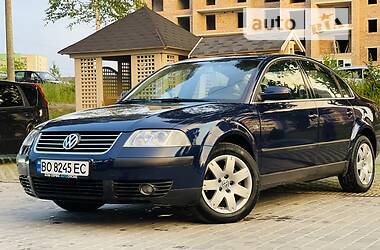 Седан Volkswagen Passat 2003 в 