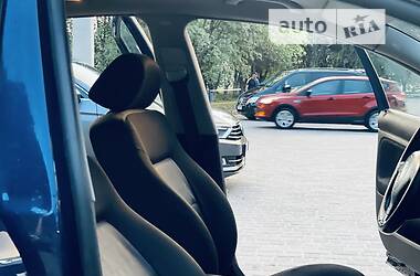 Седан Volkswagen Passat 2003 в 