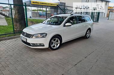 Универсал Volkswagen Passat 2011 в Киверцах