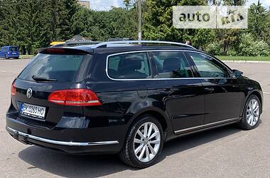 Универсал Volkswagen Passat 2011 в 