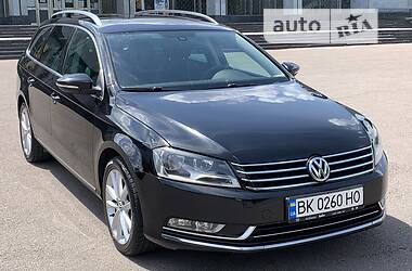 Универсал Volkswagen Passat 2011 в 