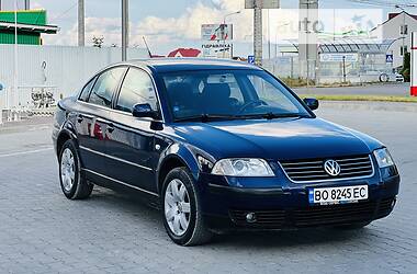 Седан Volkswagen Passat 2003 в 