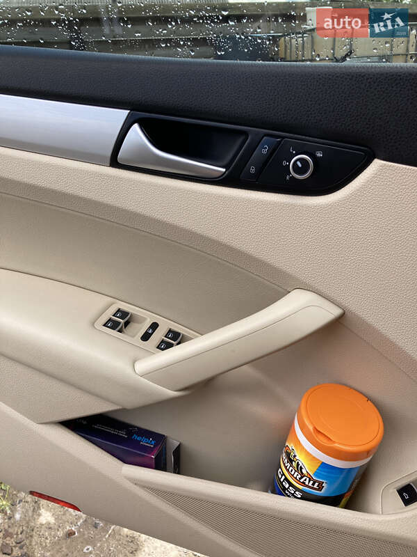 Седан Volkswagen Passat 2012 в Рокитном фото 17 Седан Volkswagen Passat 2012 в Рокитном