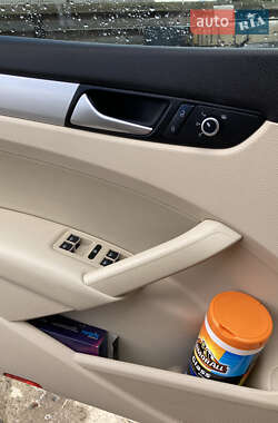 Седан Volkswagen Passat 2012 в 