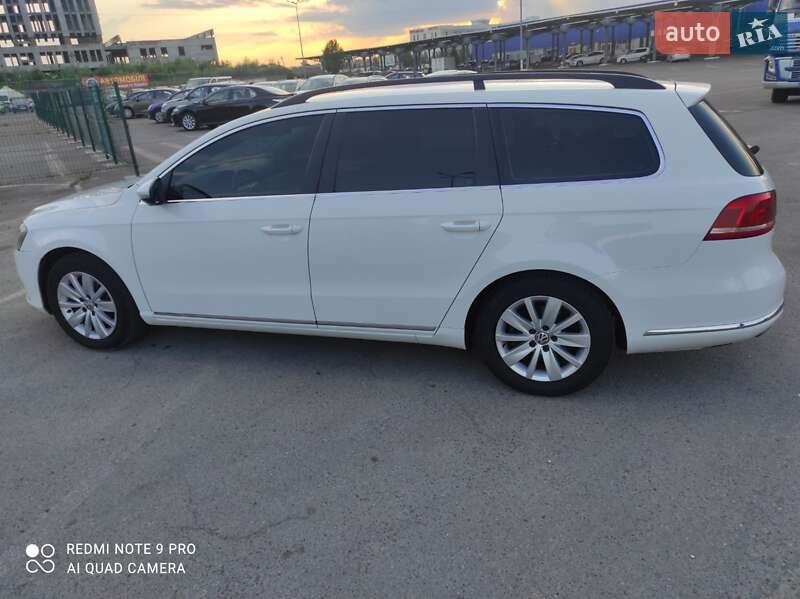 Универсал Volkswagen Passat 2012 в Львове