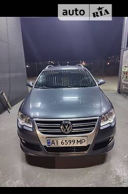 Универсал Volkswagen Passat 2010 в Киеве